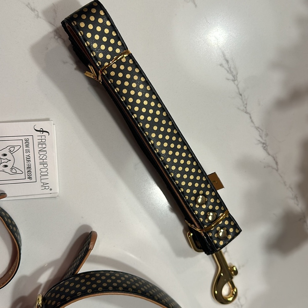 New matching dog collar with leash and owner bracelet - Picture 3 of 5
